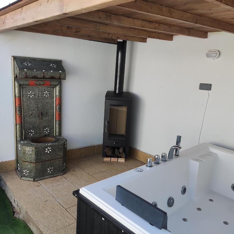 Villa Casa Blanca Luxury Spa Con Piscina Privada Y Jacuzzi Privado Chiclana de la Frontera Extérieur photo